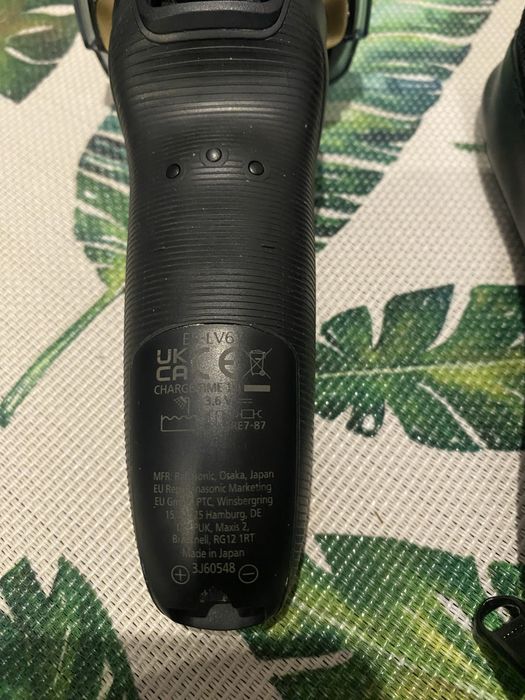 Продам електробритву в дуже чудовому стані панасонік