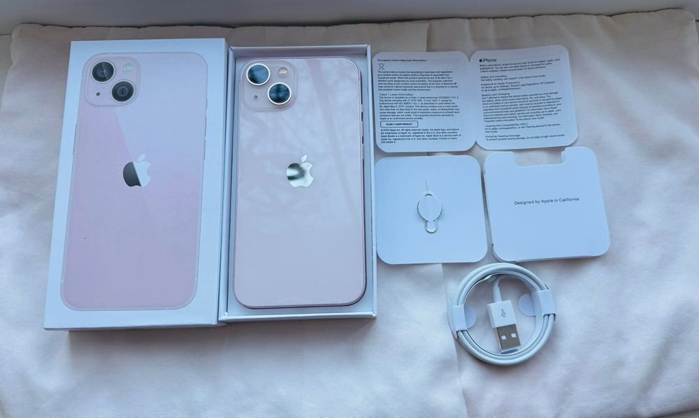 iPhone 13 на 128 Гб в идеальном состоянии