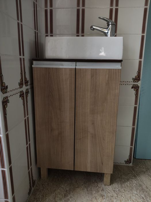 Móvel casa banho com lavatório