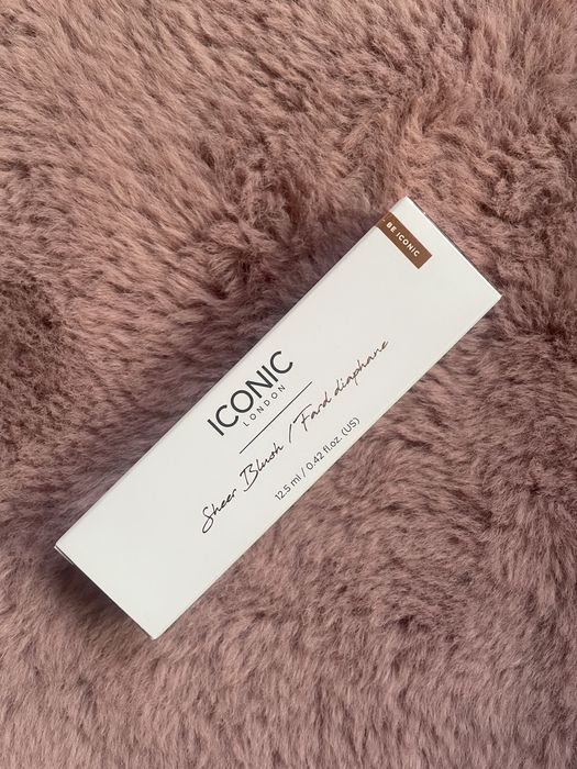 Róż do policzkow Iconic London