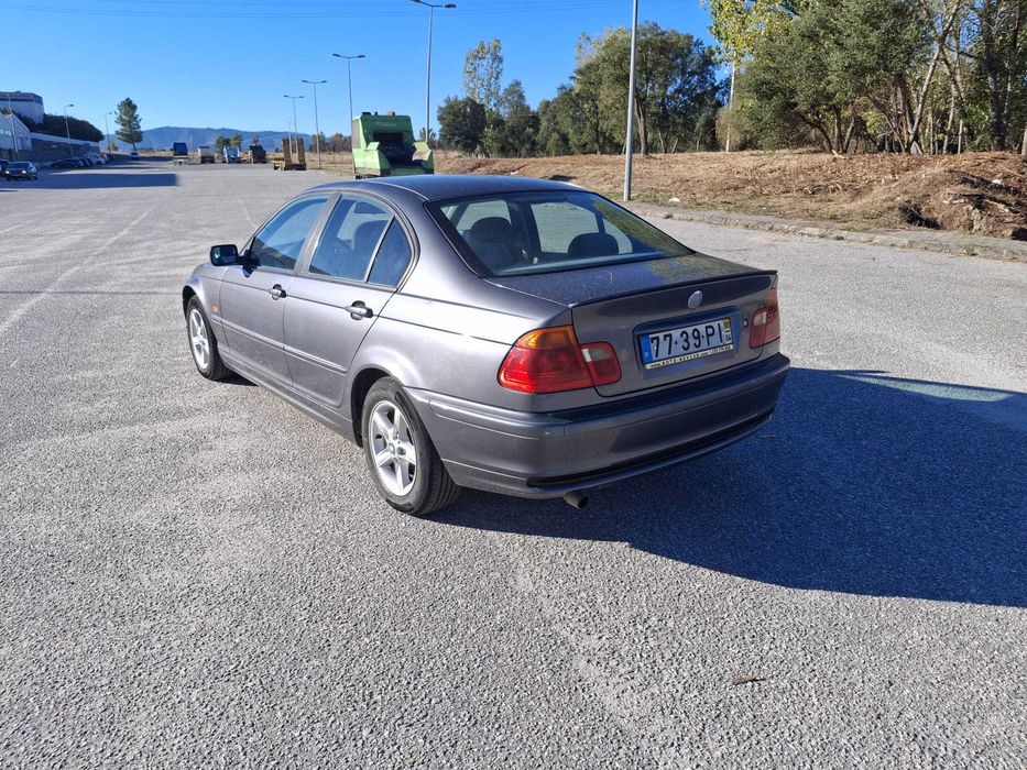 Automóvel BMW 316 i