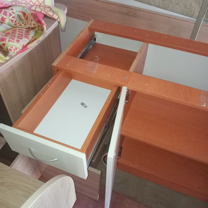 Продам меблі в дитячу кімнату