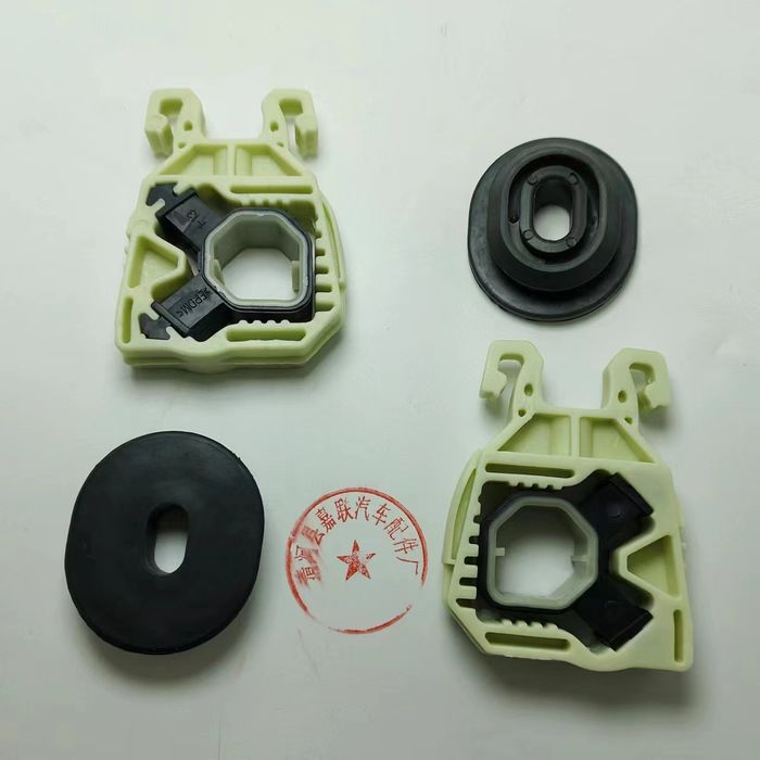 Кріплення радіатора 5Q0121367G 1K0121367F