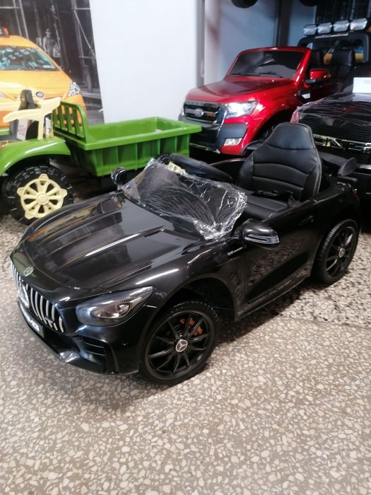 Samochód Mercedes GTR-s na akumulator czarny