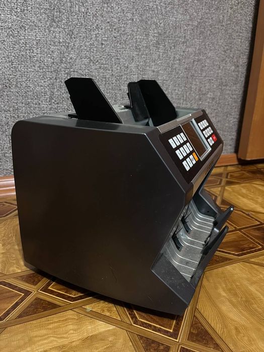 Лічильник банкнот Umicon AL-170T | Машинка з автоматичною калькуляцією