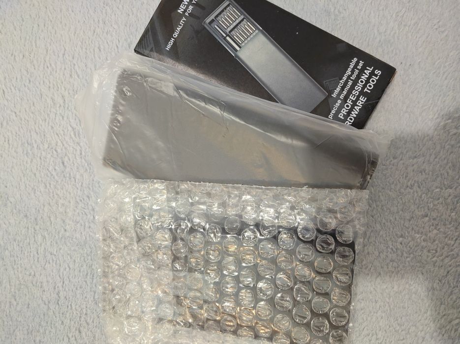 Kit de chaves 25 in 1 - Aço inoxidável e magnético