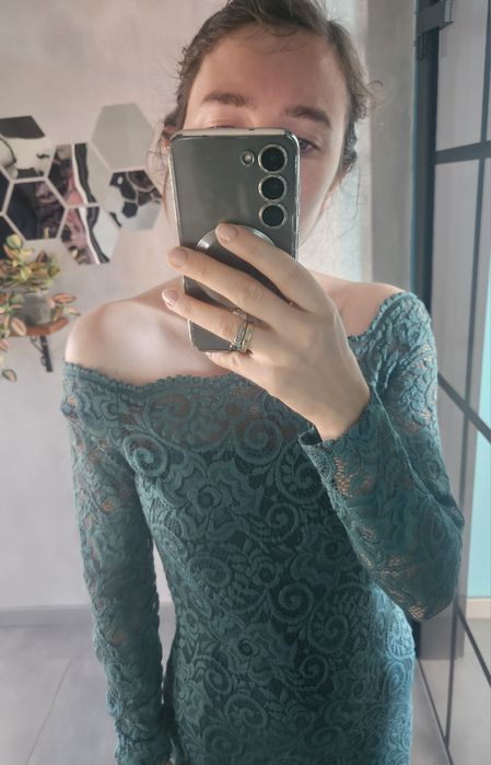 Sukienka mini koronkowa butelkowa zieleń