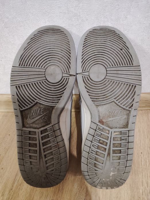 Кросівки жіночіnike сірі 39-40розмір