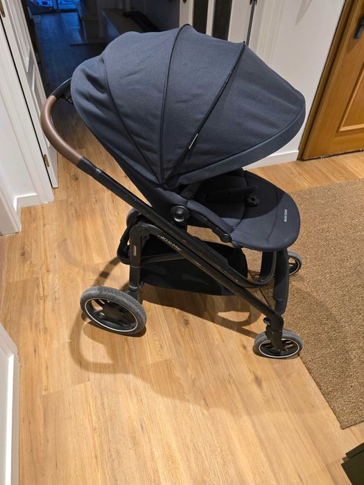 Carrinho de bebé MaxiCosi Plaza Plus + alcofa