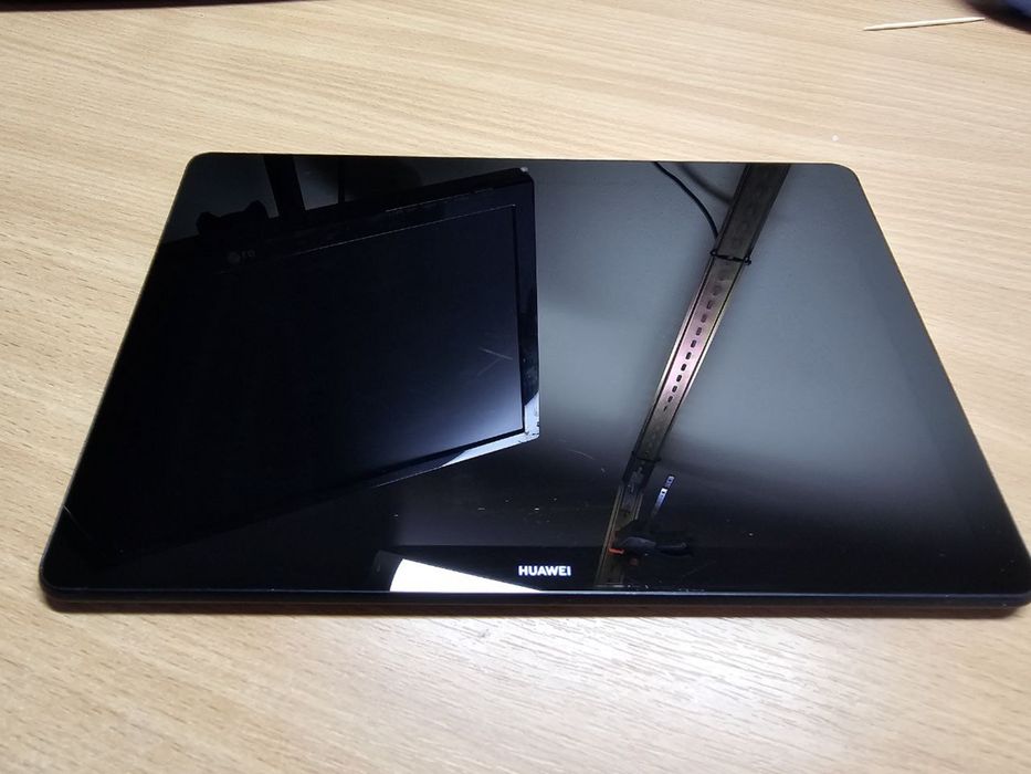 Huawei MediaPad T5 (AGS2-L09) 2/16gb Android 8