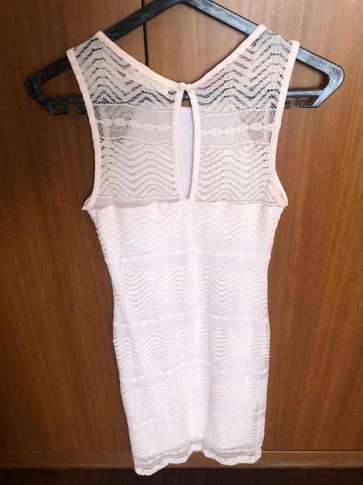 Vestido justo com padrão