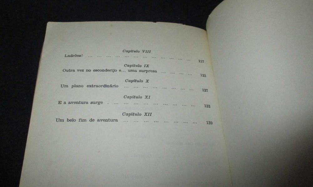 Livro A Aventura do Colar de Esmeraldas O Esconderijo Enid Blyton