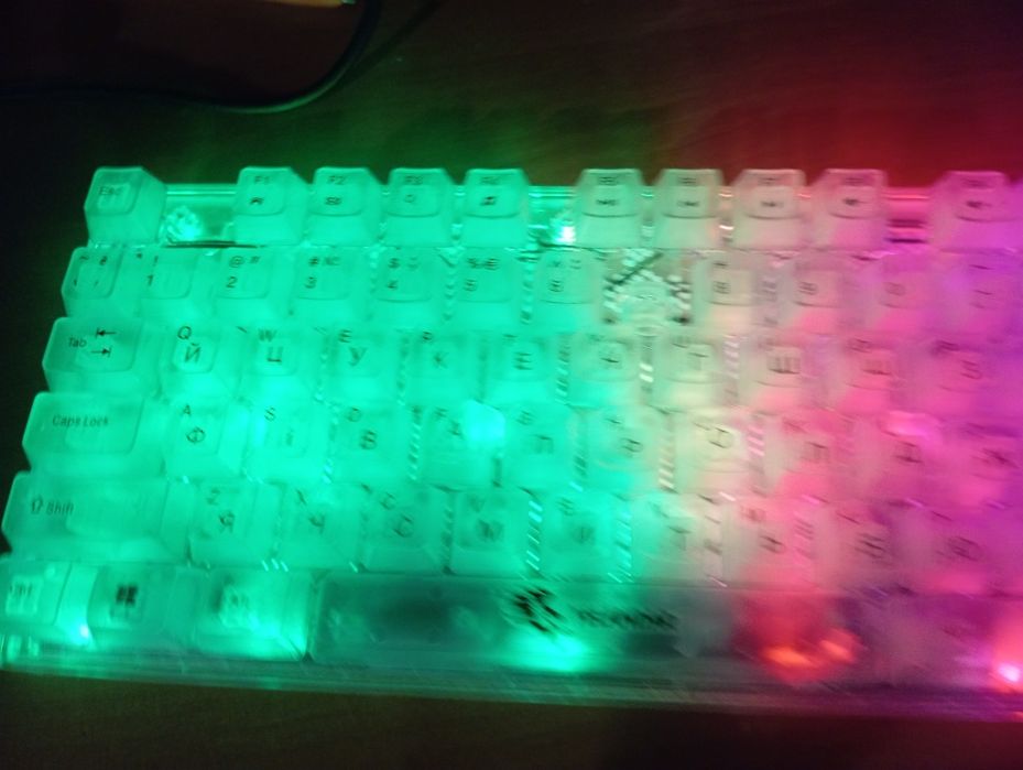 Продам клавіатуру