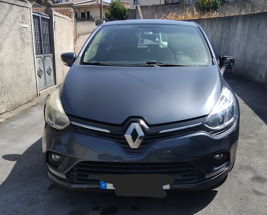 vendo renault clio 1.5 tci de 2017 acidentado salvado