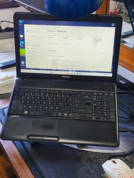 Toshiba Satellite Pro C660 – Fiabilidade e Performance em Bom Estado