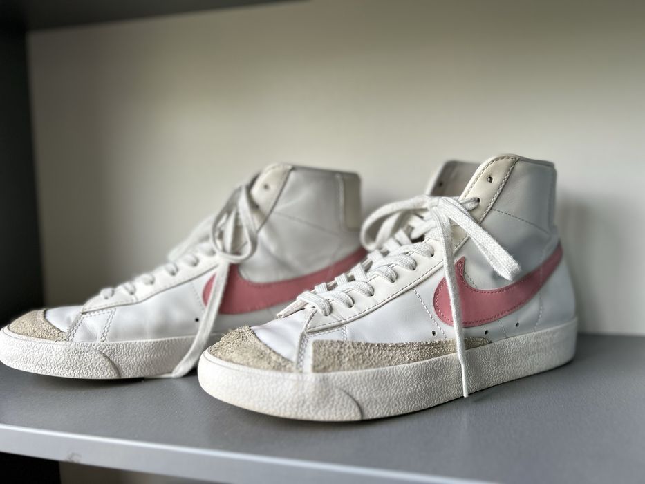 Nike Blazer Mid 77 (GS) у біло-рожевому кольорі