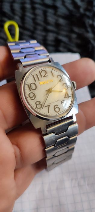 Ракета механика часы.