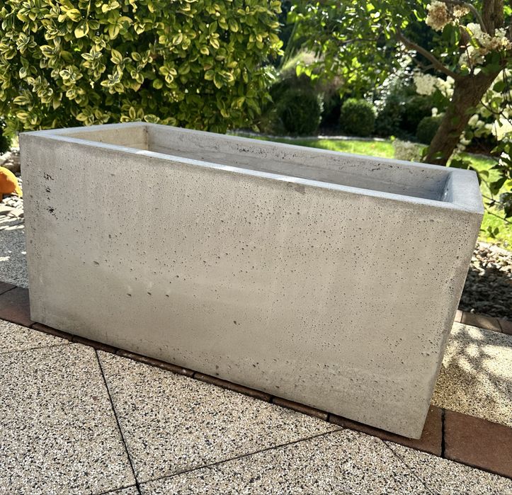 Donica  betonowa ogrodowa  80x40x40 cm beton