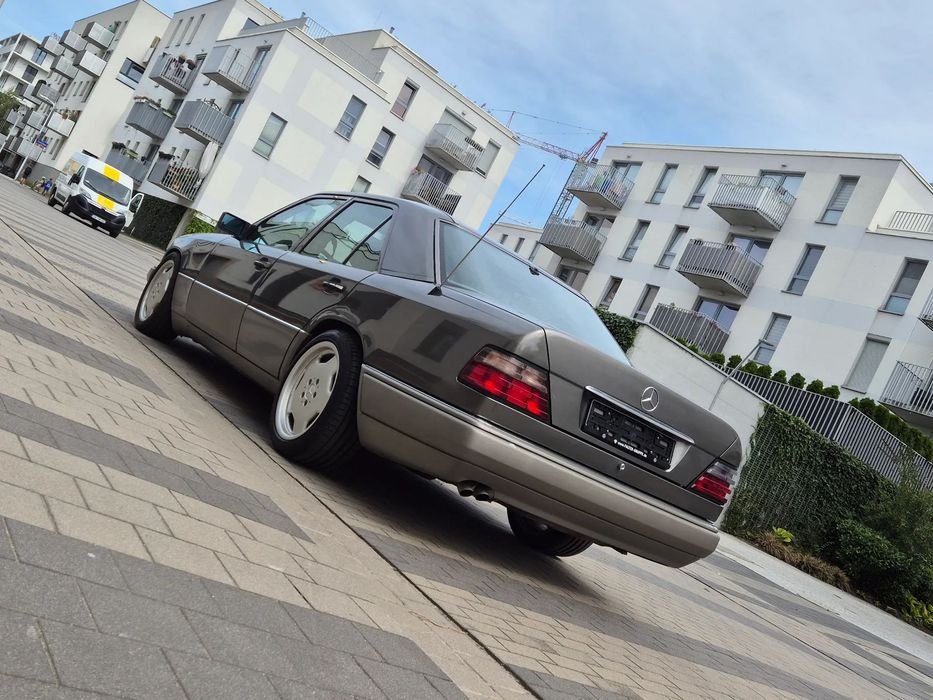 Mercedes-Benz W124 (1984-1993) W124 E-Klasa 2.8 benzyna R6 Automat ...
