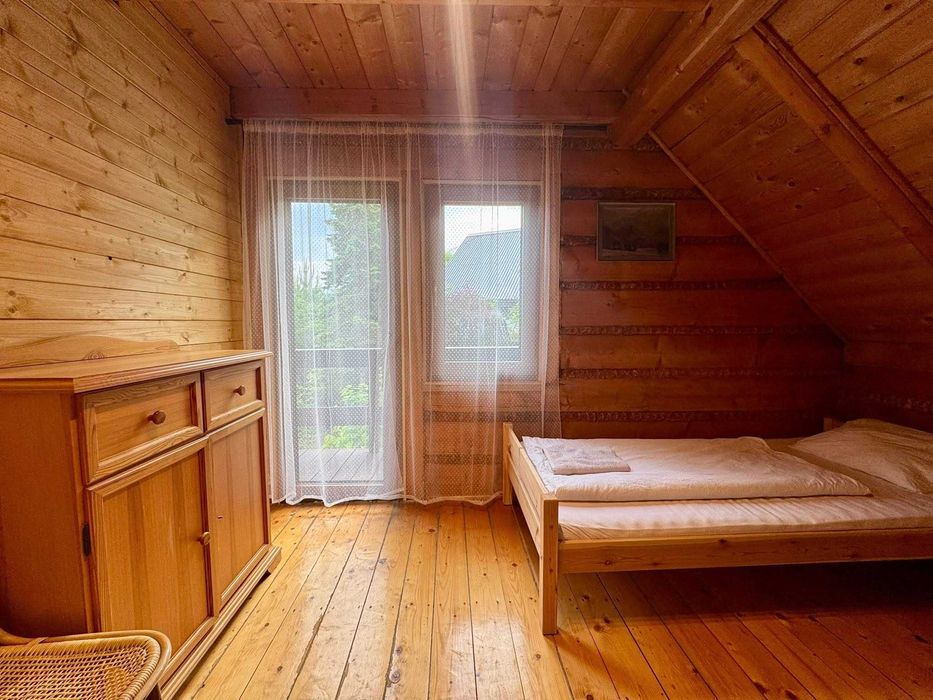 Leśny reset dla 10 osób – sauna, balia i podgrzewany basen