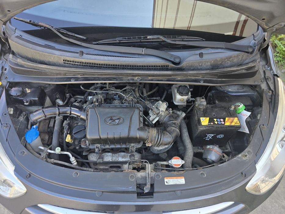 HYUNDAI I10 1.1L Benzyna  Rok: 2012