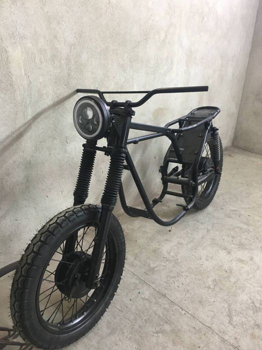 Продам недороблену JAWA