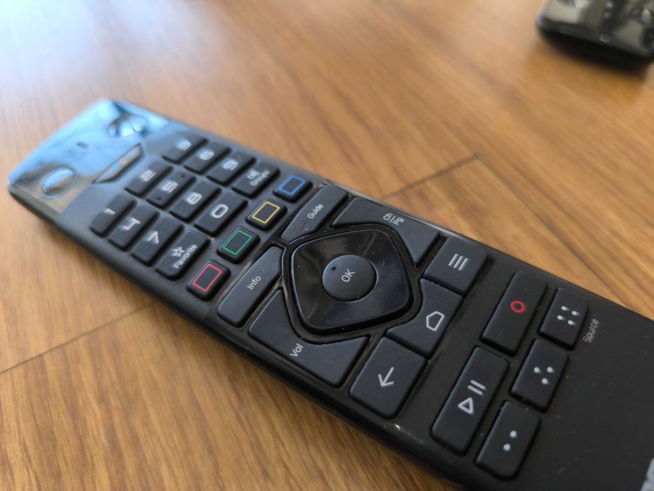 Comando GTV-BT1 /Premium Universal IR com Controle por Voz e Bluetooth64729736423425121