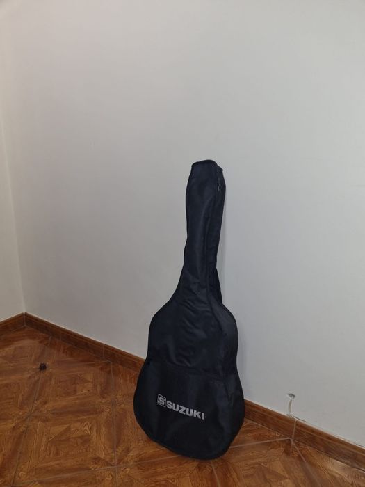 Guitarra  suzuki