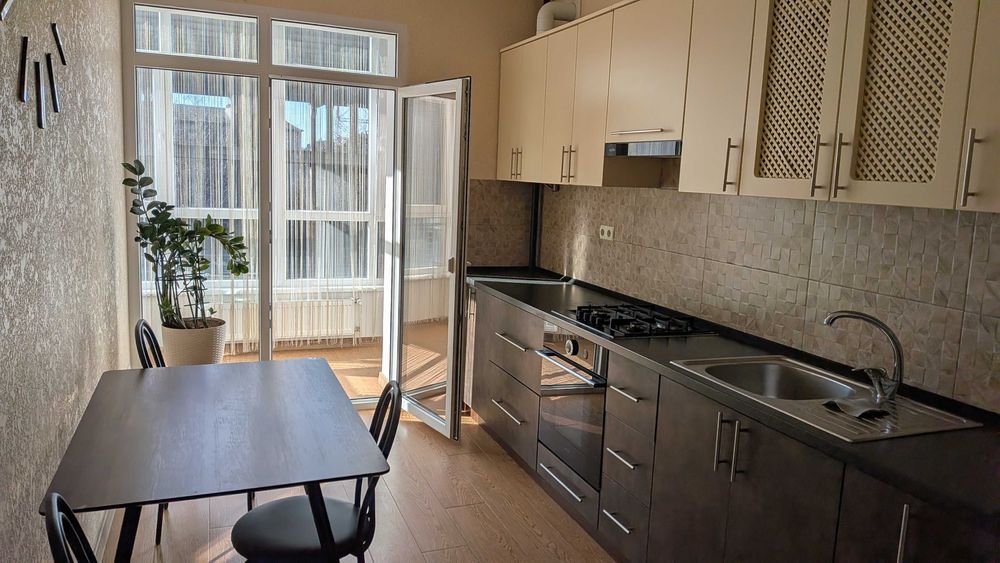 Оренда квартири центр Мельника 10