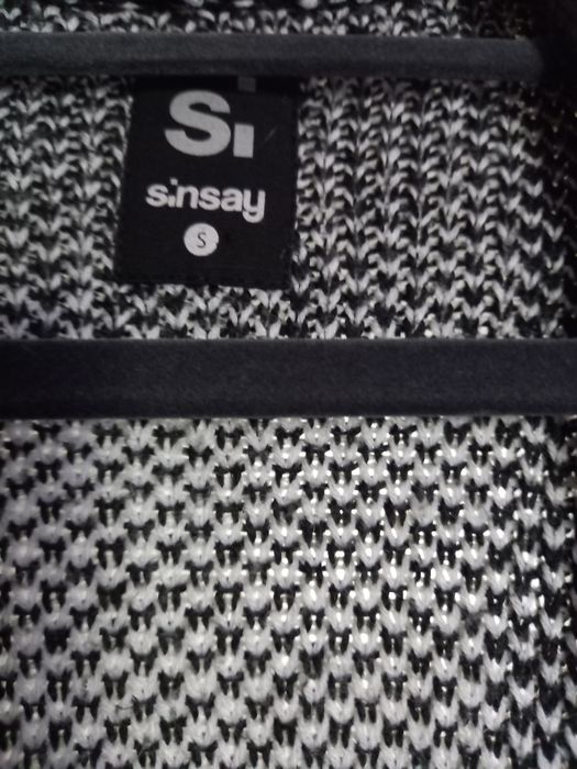 Kardigan Sinsay z kieszeniami