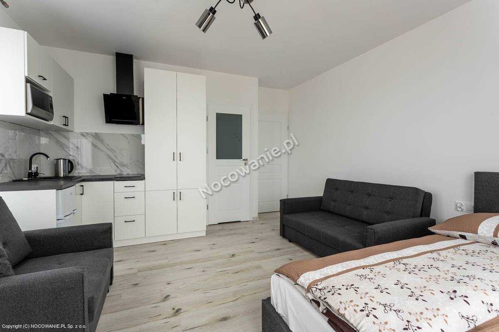 Pokoje apartamenty noclegi wczasy nad morzem basen sauna jacuzzi