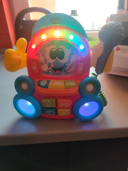Chicco, zabawka muzyczna śpiewak Songy karaoke
