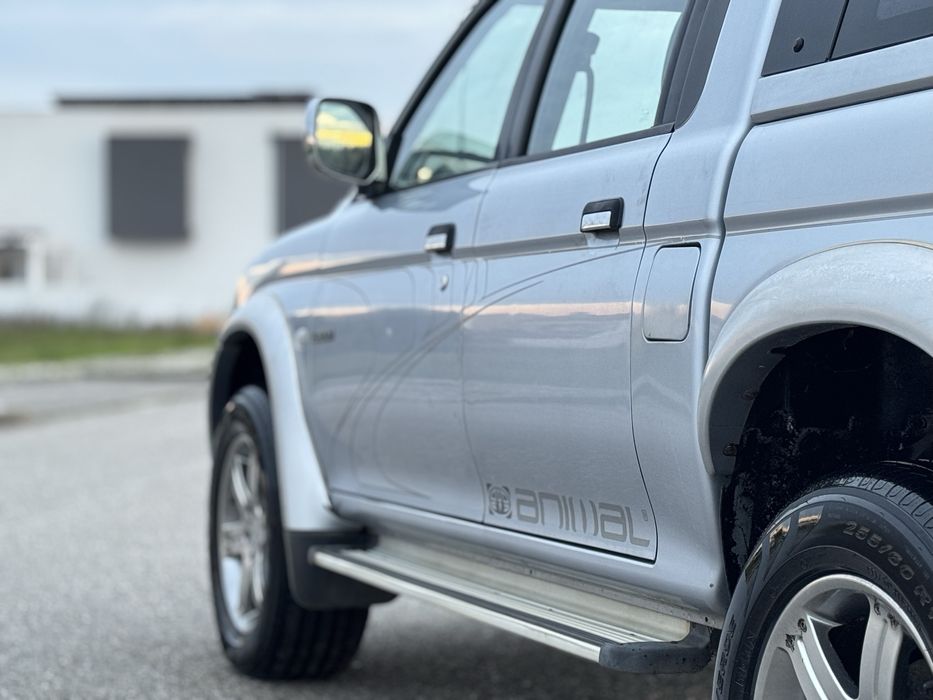 Mitsubishi L200 2.5TurboDiesel Versão ANIMAL