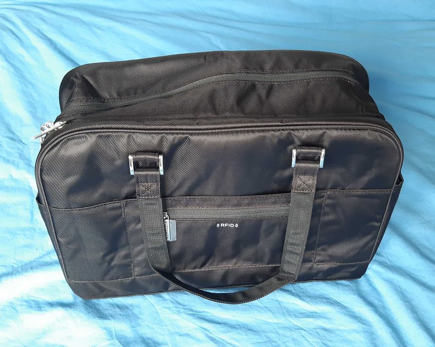 Torba Wittchen Easy Travel z miejscem na laptopa