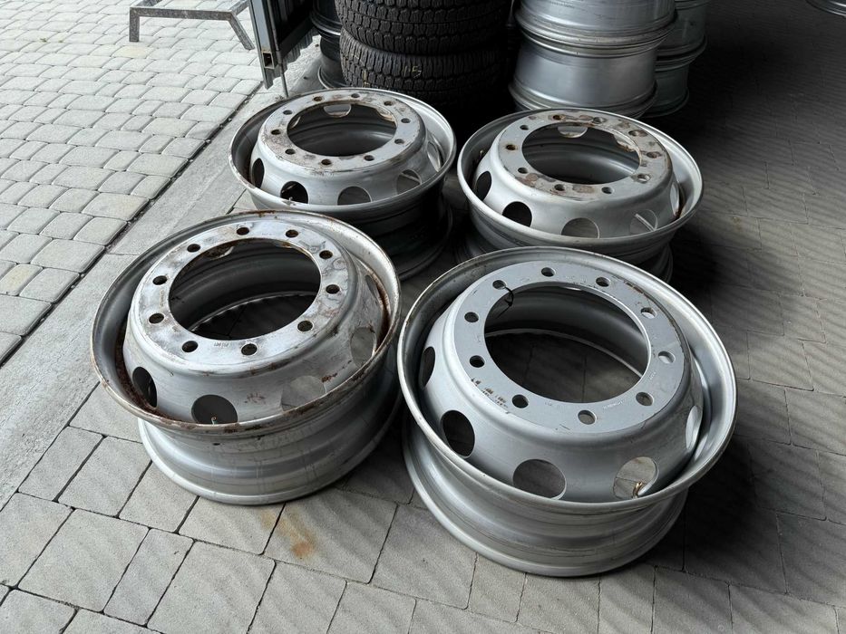 Диск ОДИН Mercedes R22,5 9.00J ET175 A002 401 55 02 MAN Scania