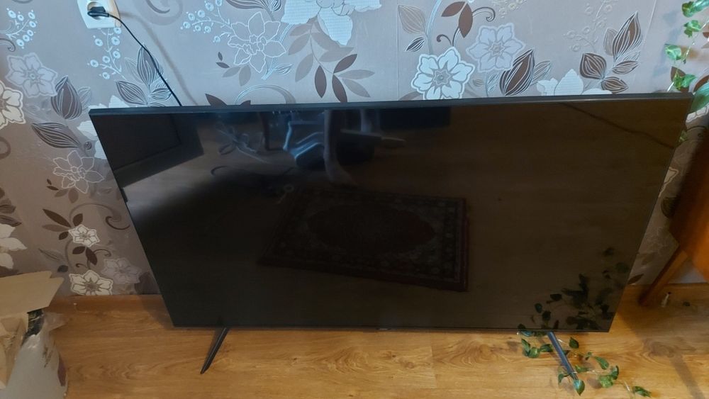 Телевізор Samsung UE55CU7100 (4K/SmartTV/T2/Wi-Fi/Bluetooth)