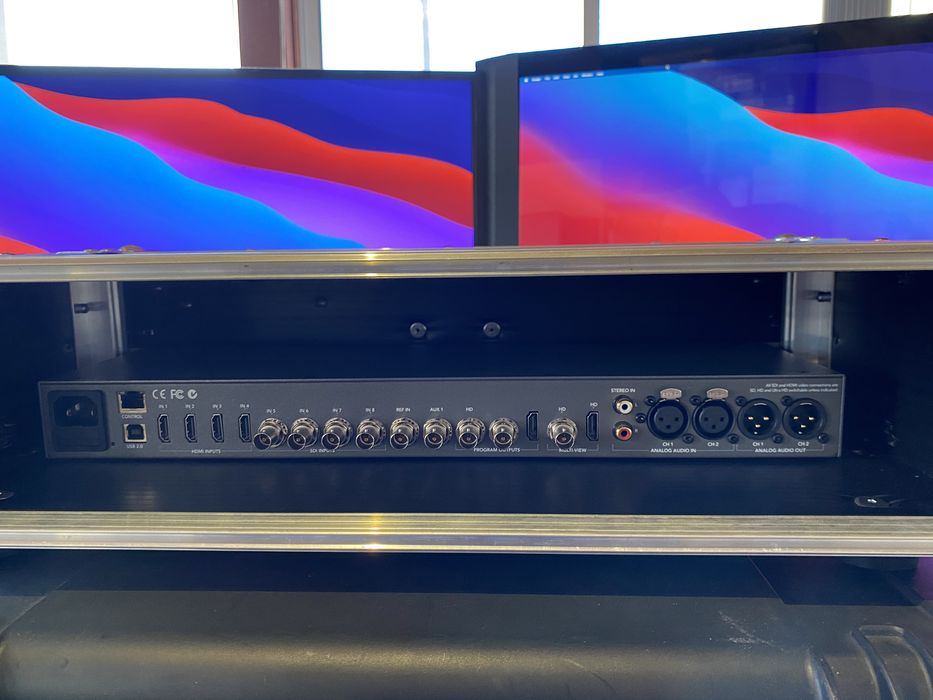 Câmera Canon XF305 Camcorder XF105 Blackmagic Studio 4K