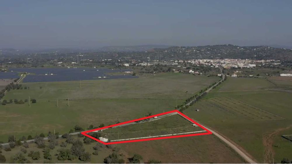 Terreno dentro plano urbanistico da Quinta do Paço - Terreno 8400 m2