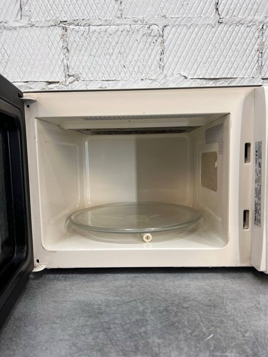 Мікрохвильовка Sharp 19л 800Вт з грилем, біла, з Європи, б/у