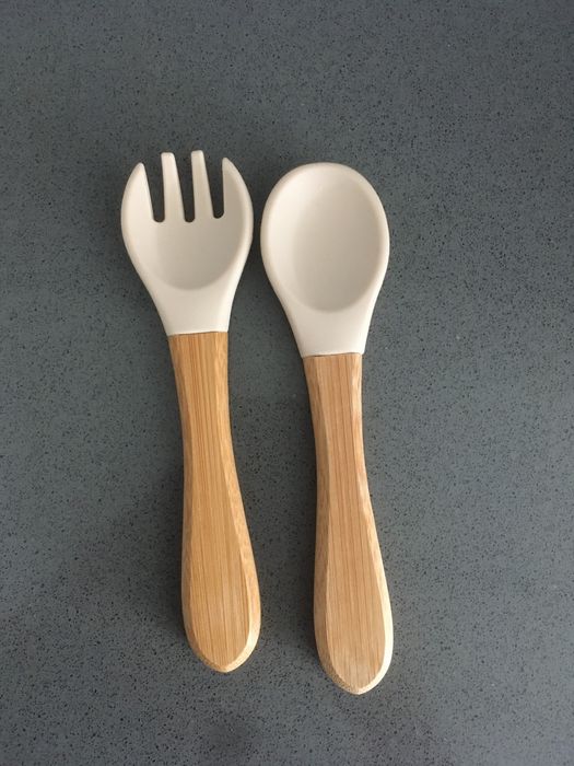 Conjunto talheres colher e garfo