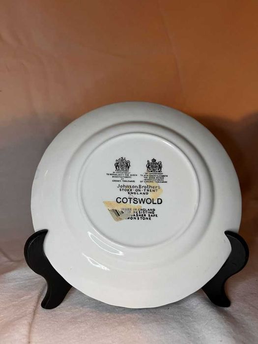 Prato Johnson Brothers “Cotswold” – ironstone inglês