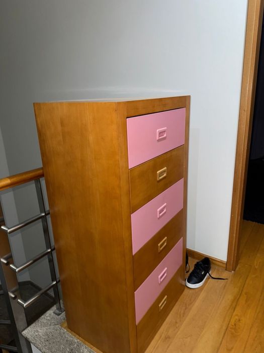 Armario cor de rosa