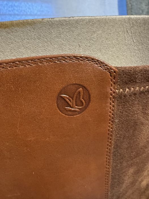 Oryginalne skórzane kozaki Caprice