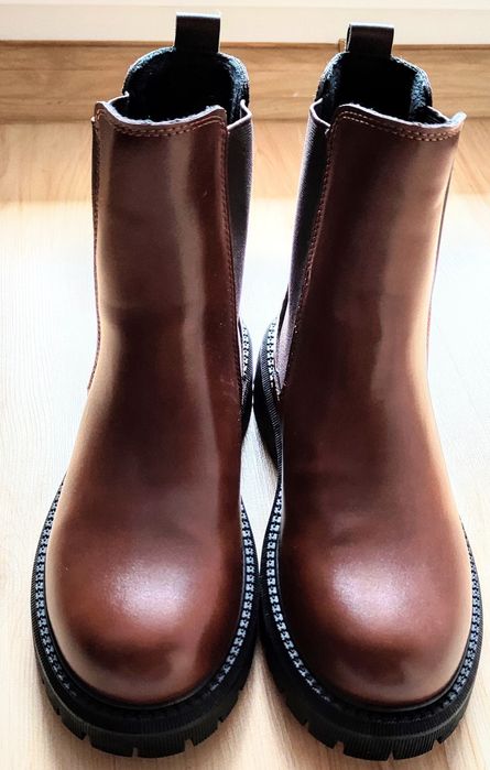 Botki sztyblety ocieplane brązowe rozm.39