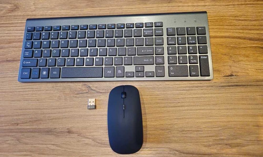 Zestaw bezprzewodowy Klawiatury i mysz Topmate KM9000