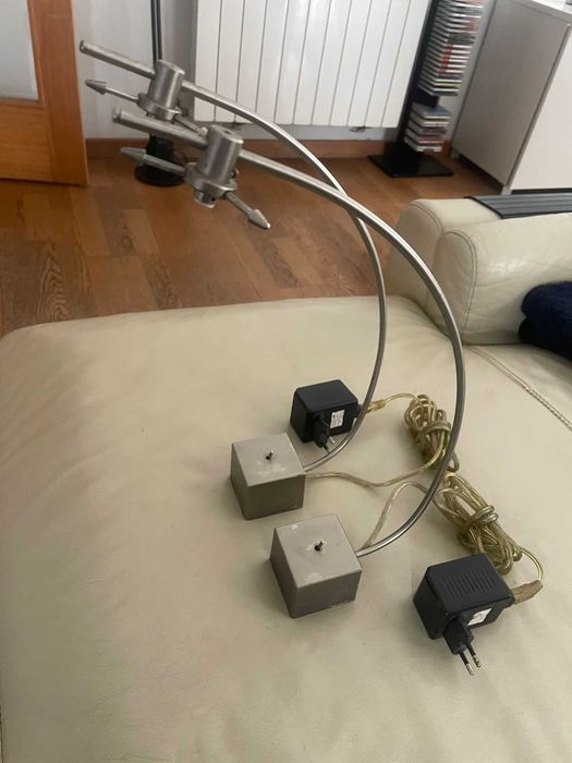 Candeeiro antigo de Pé com LED Integrado mesa de cabeceira
