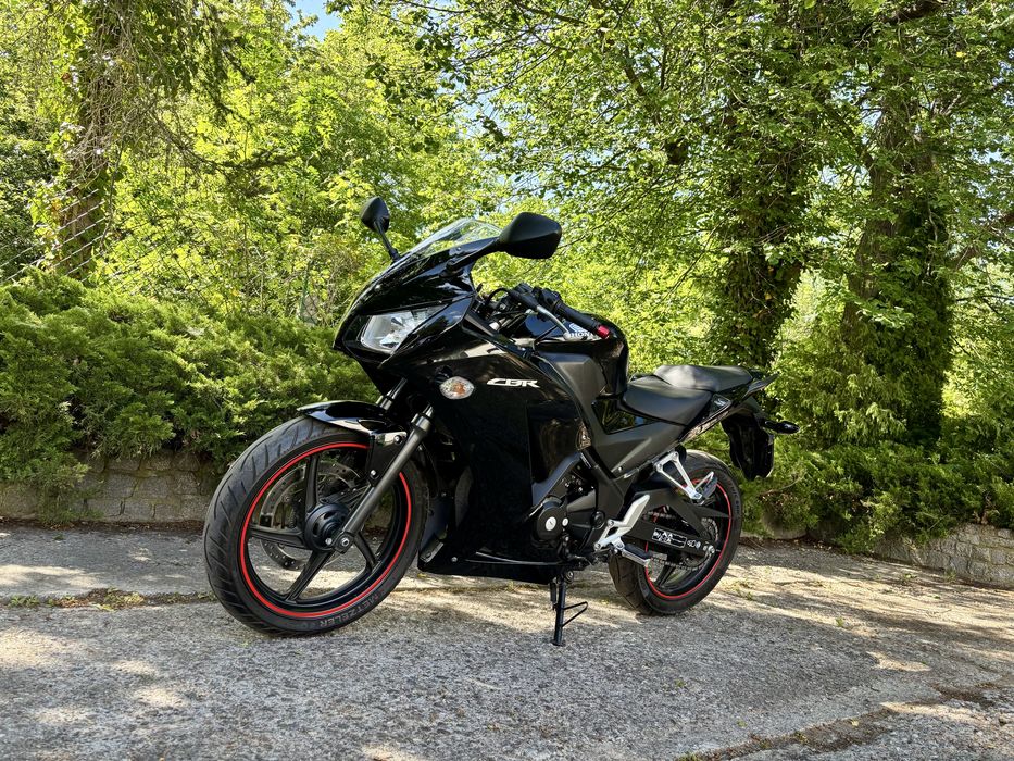 REZERWACJA  Honda CBR, 2015r po serwisie, gotowa do jazdy zarejestrowana