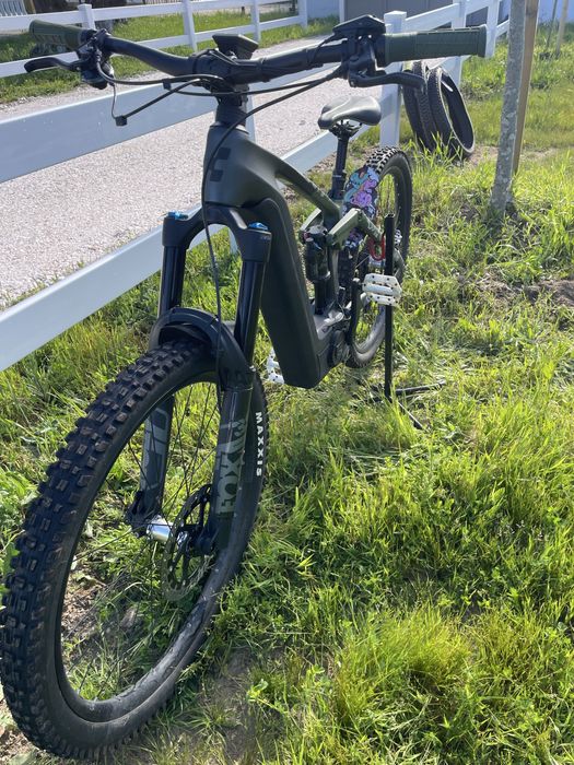 Cube Stereo hybrid  160