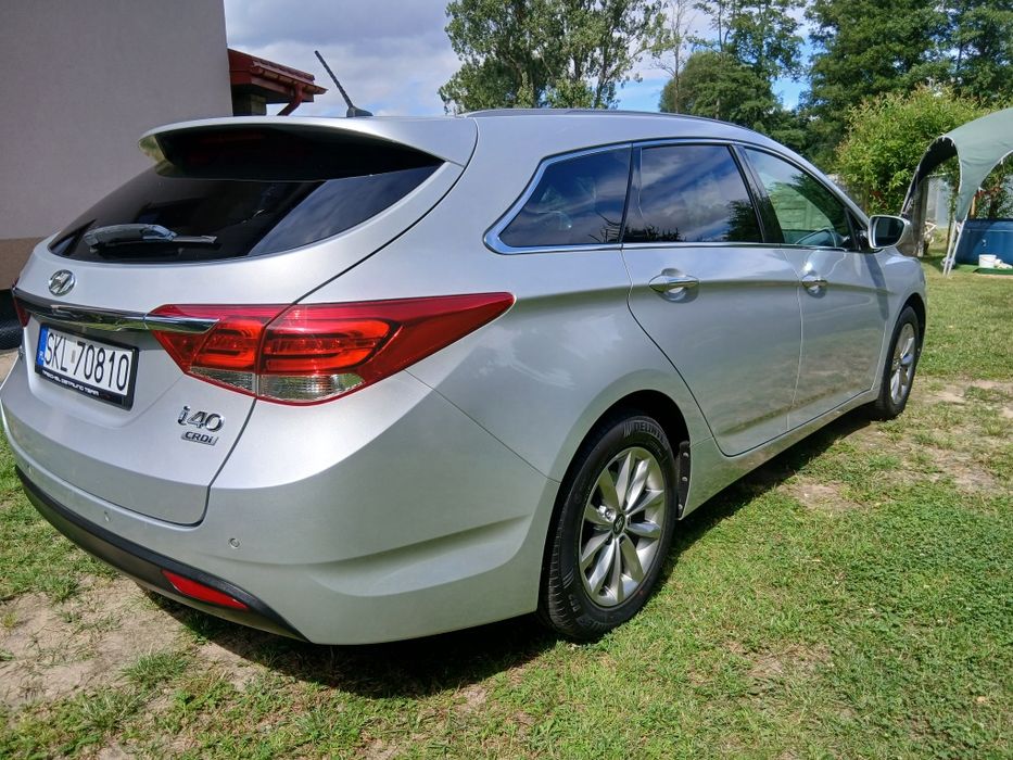 Hyundai i40 1.7 CRDI 141 PS  led Czujniki