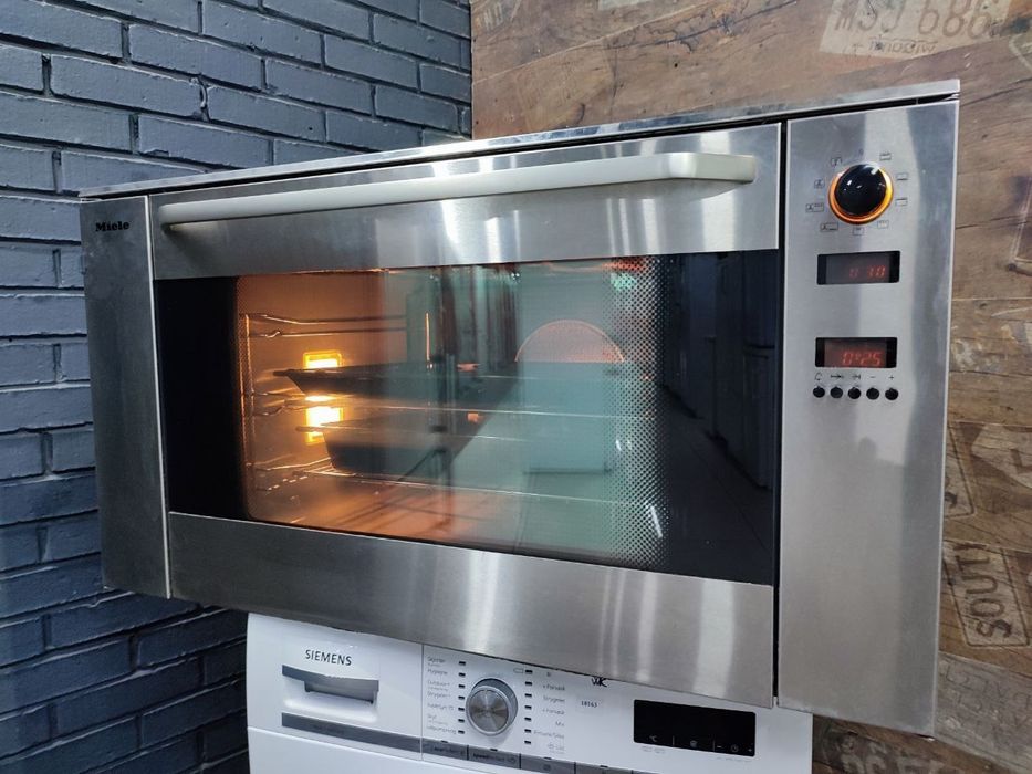 Духова шафа/духовой шкаф Bosch HBG635BB1 Bosch
